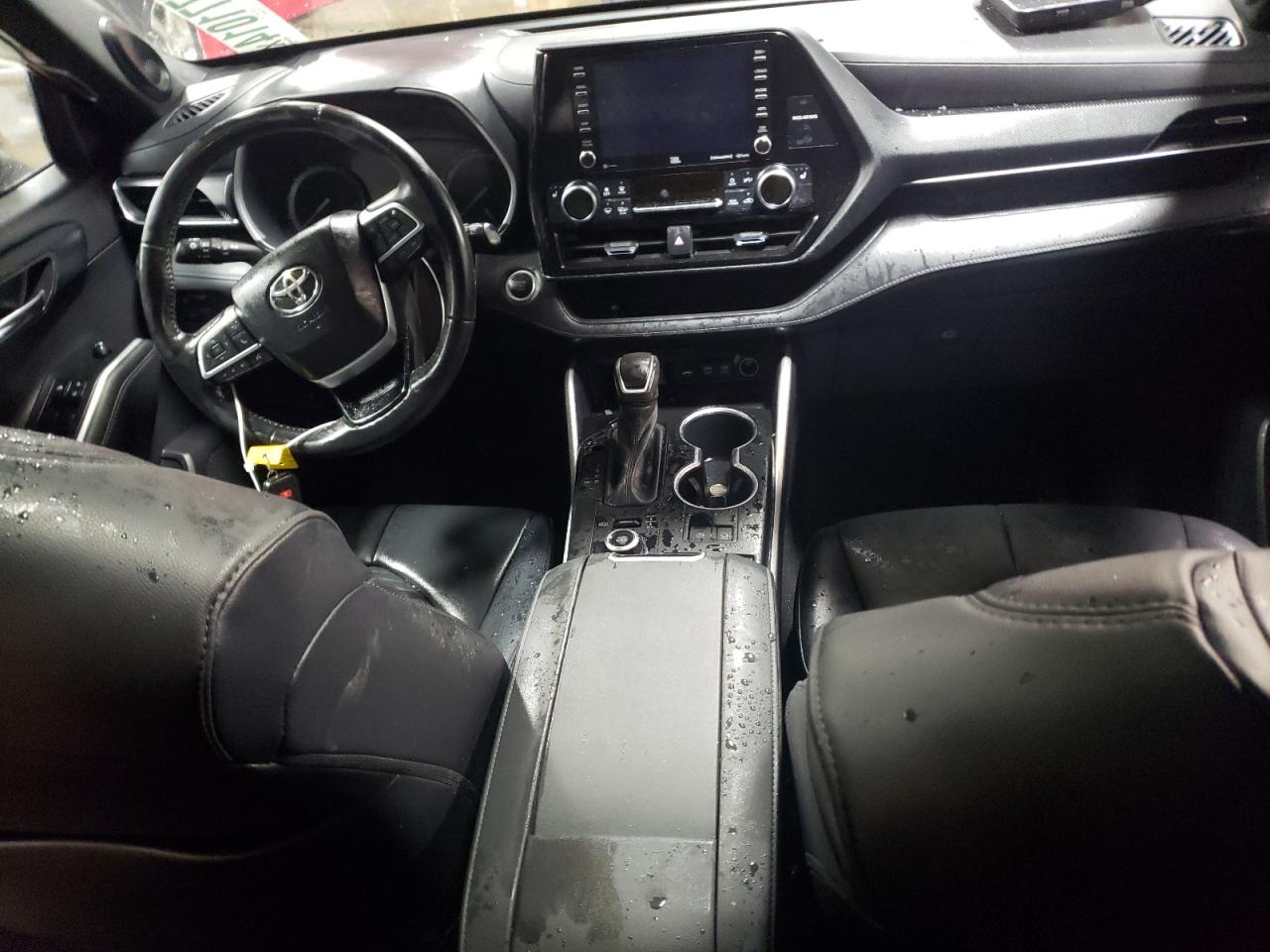 2021 Toyota Highlander VIN 5TDJZRBH2MS095830 Copart auction photo, all over damage thumbnail 8