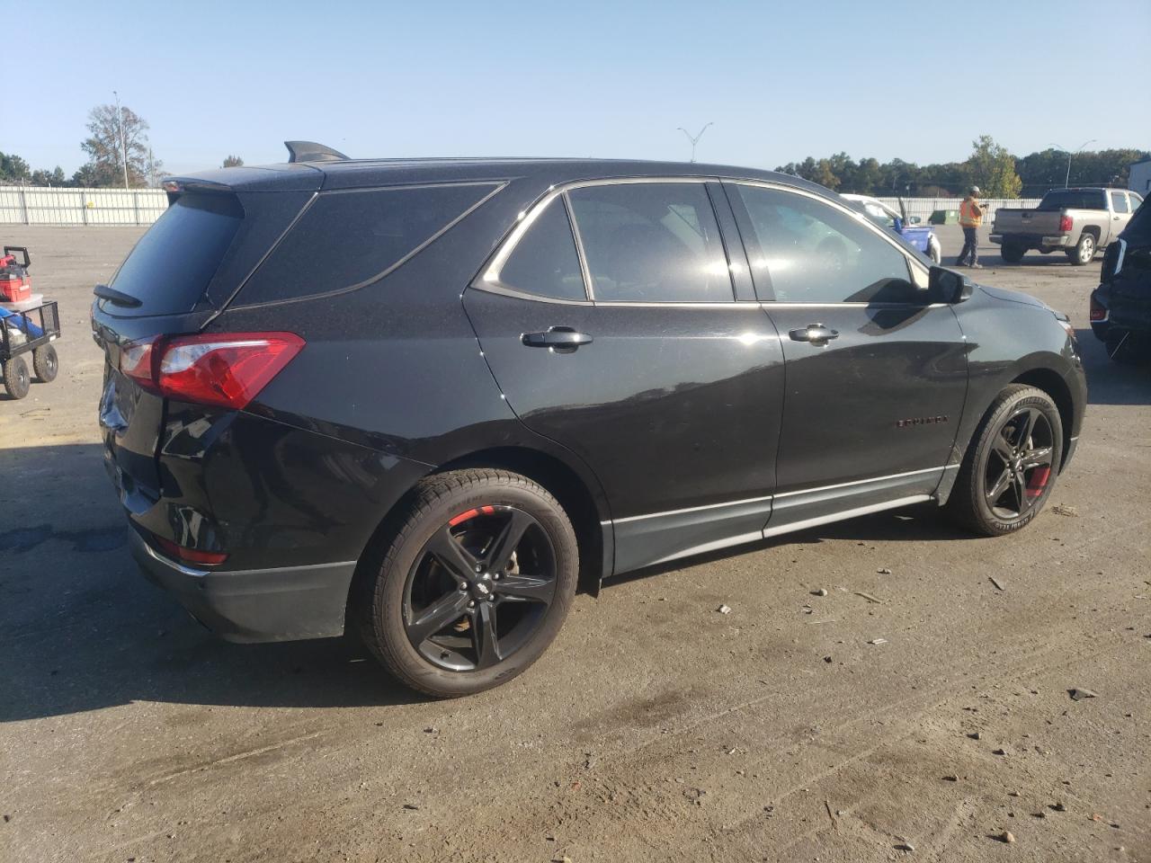 2020 Chevrolet Equinox VIN 2GNAXLEX1L6101154 Copart auction photo, rear end damage thumbnail 3