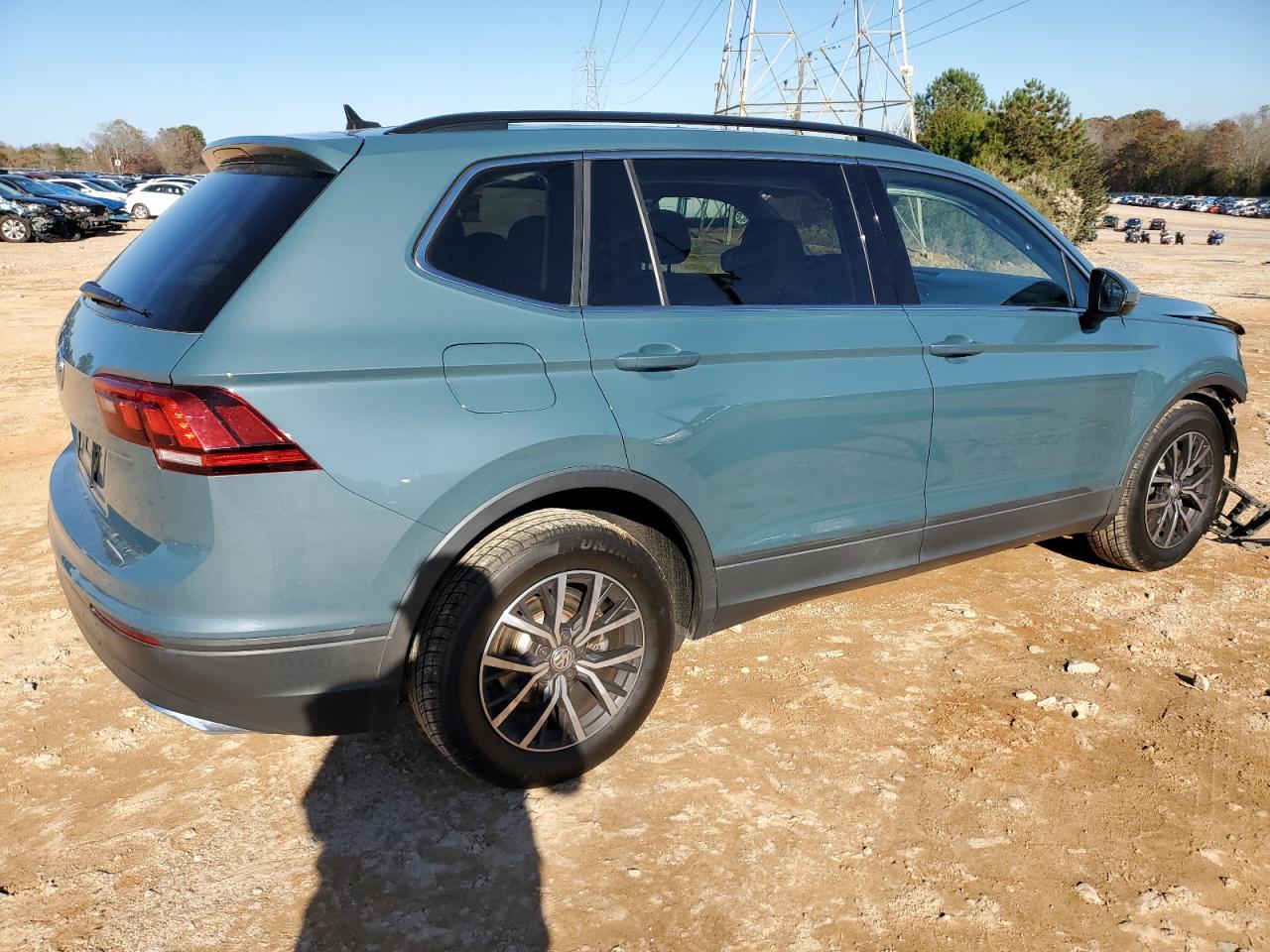 2019 Volkswagen Tiguan VIN 3VV3B7AX7KM145467 Copart auction photo, front end damage thumbnail 3