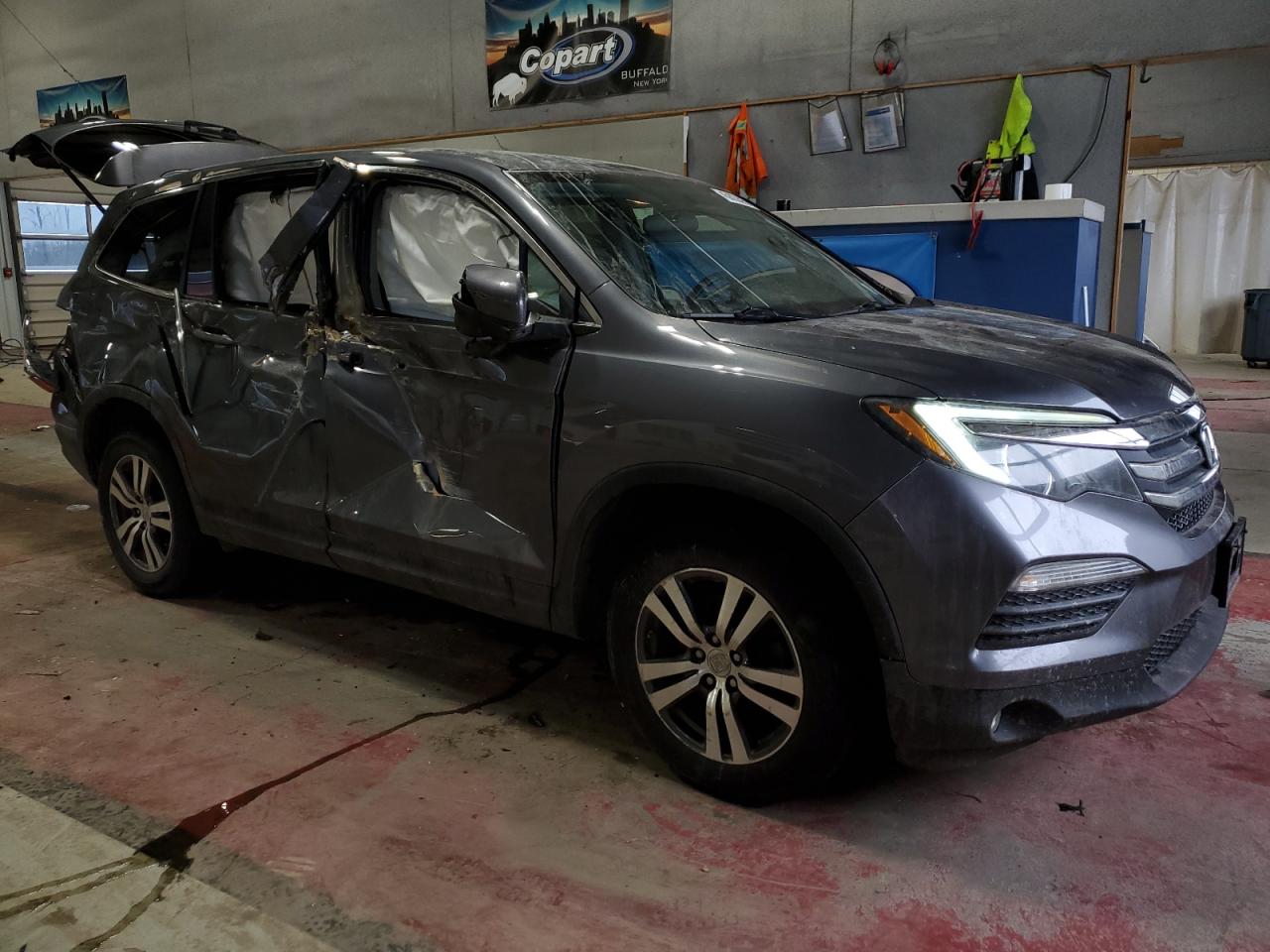 2016 Honda Pilot VIN 5FNYF6H39GB087217 Copart auction photo, side damage thumbnail 4