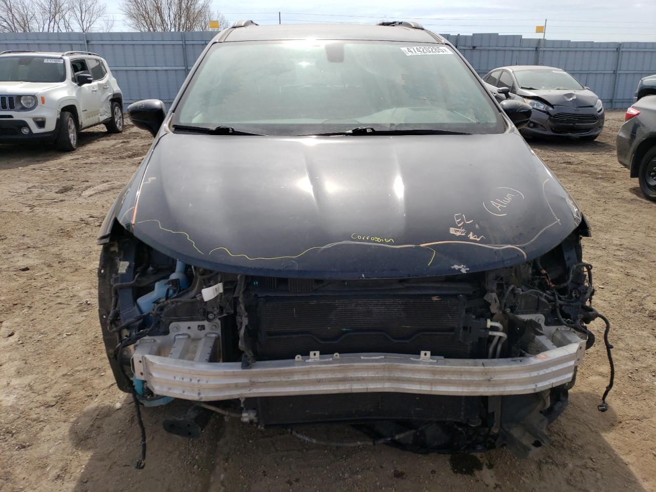 2017 Chrysler Pacifica VIN 2C4RC1BG0HR609220 Copart auction photo, front end damage thumbnail 5