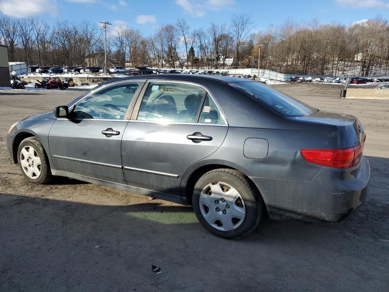 2005 Honda Accord VIN 1HGCM66305A013694 Copart auction photo, front end / minor dent/scratches damage thumbnail 2