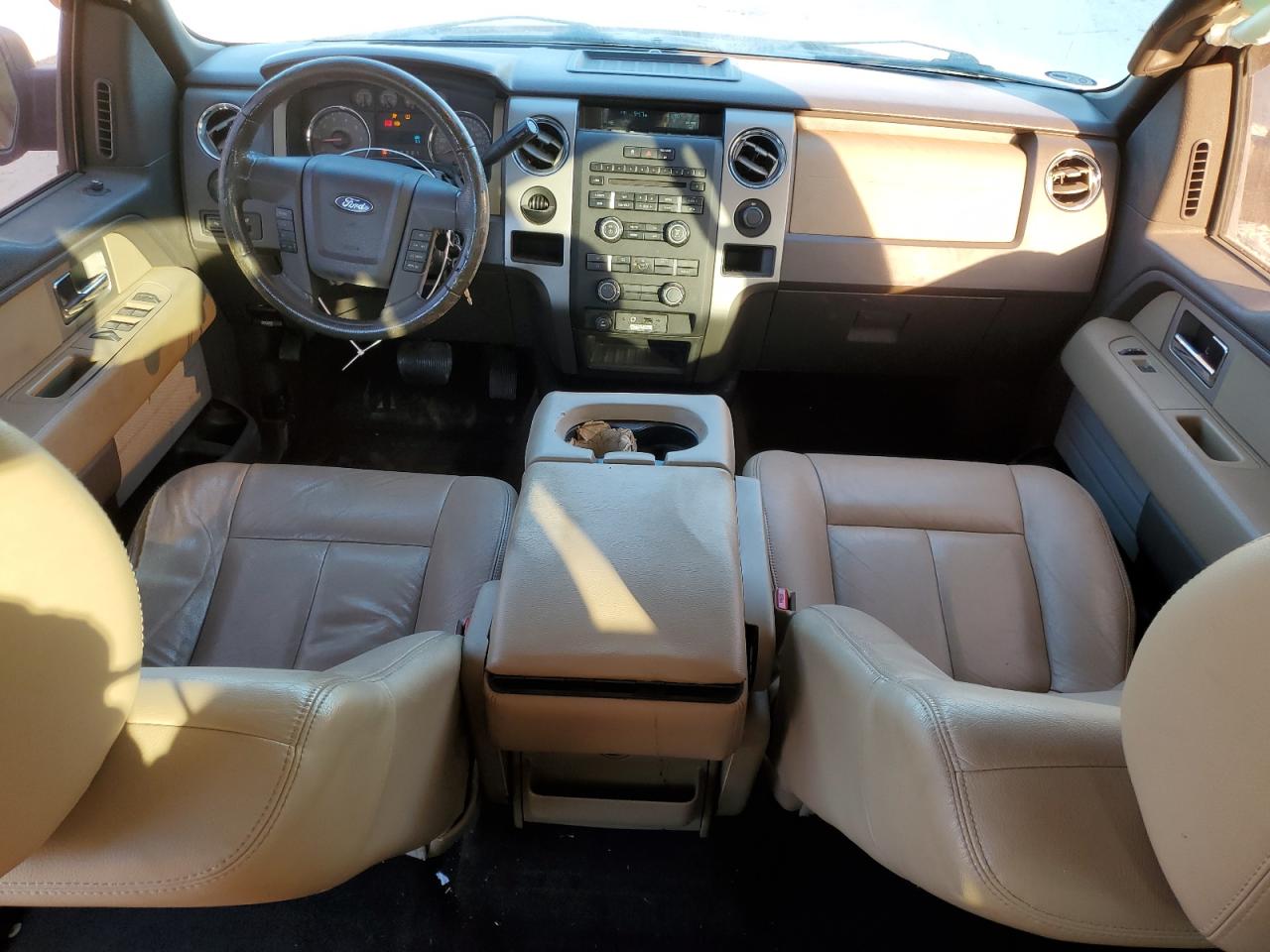 2010 Ford F-150 VIN 1FTEW1C8XAKA75368 Copart auction photo, side / minor dent/scratches damage thumbnail 8