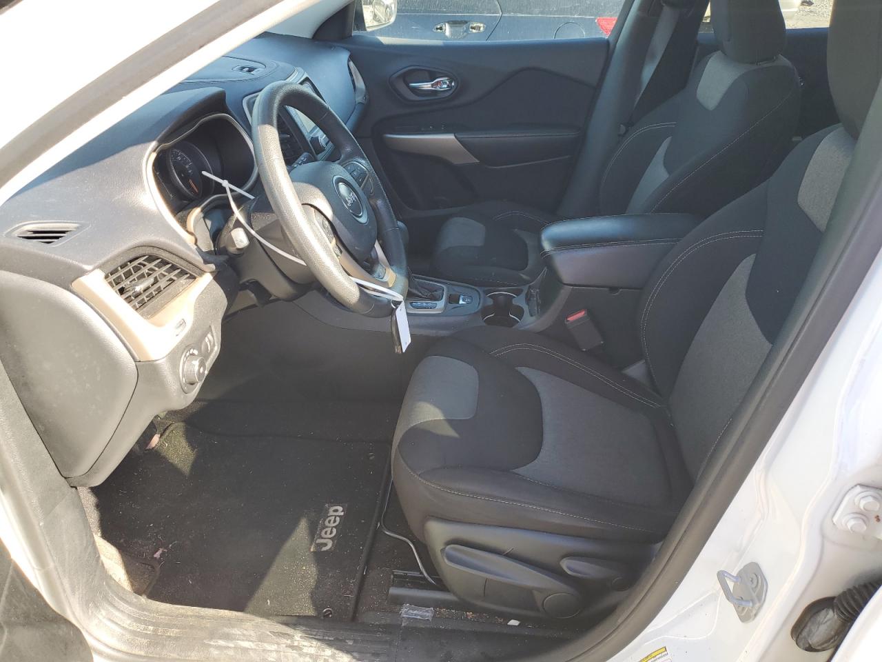 2018 Jeep Grand Cherokee VIN 1C4PJLCB1JD510958 Copart auction photo, front end / side damage thumbnail 7