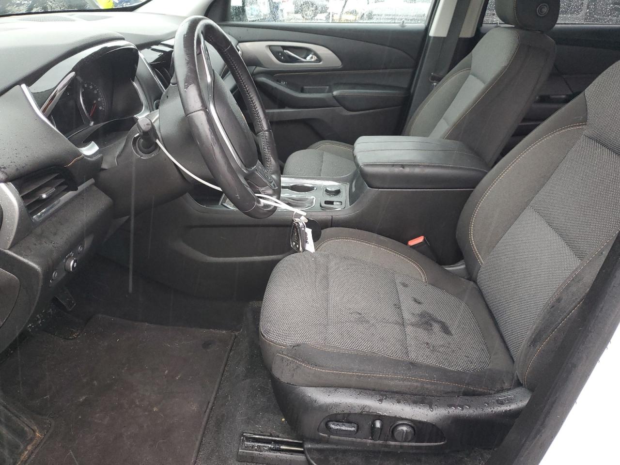 2018 Chevrolet Traverse VIN 1GNEVGKW9JJ160950 Copart auction photo, front end / undercarriage damage thumbnail 7