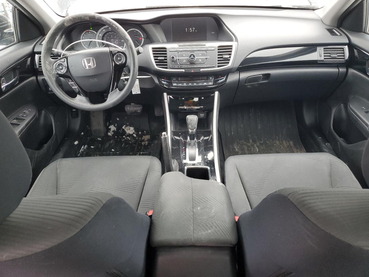 2017 Honda Accord VIN 1HGCR2F31HA125693 Copart auction photo, front end / rear end damage thumbnail 8