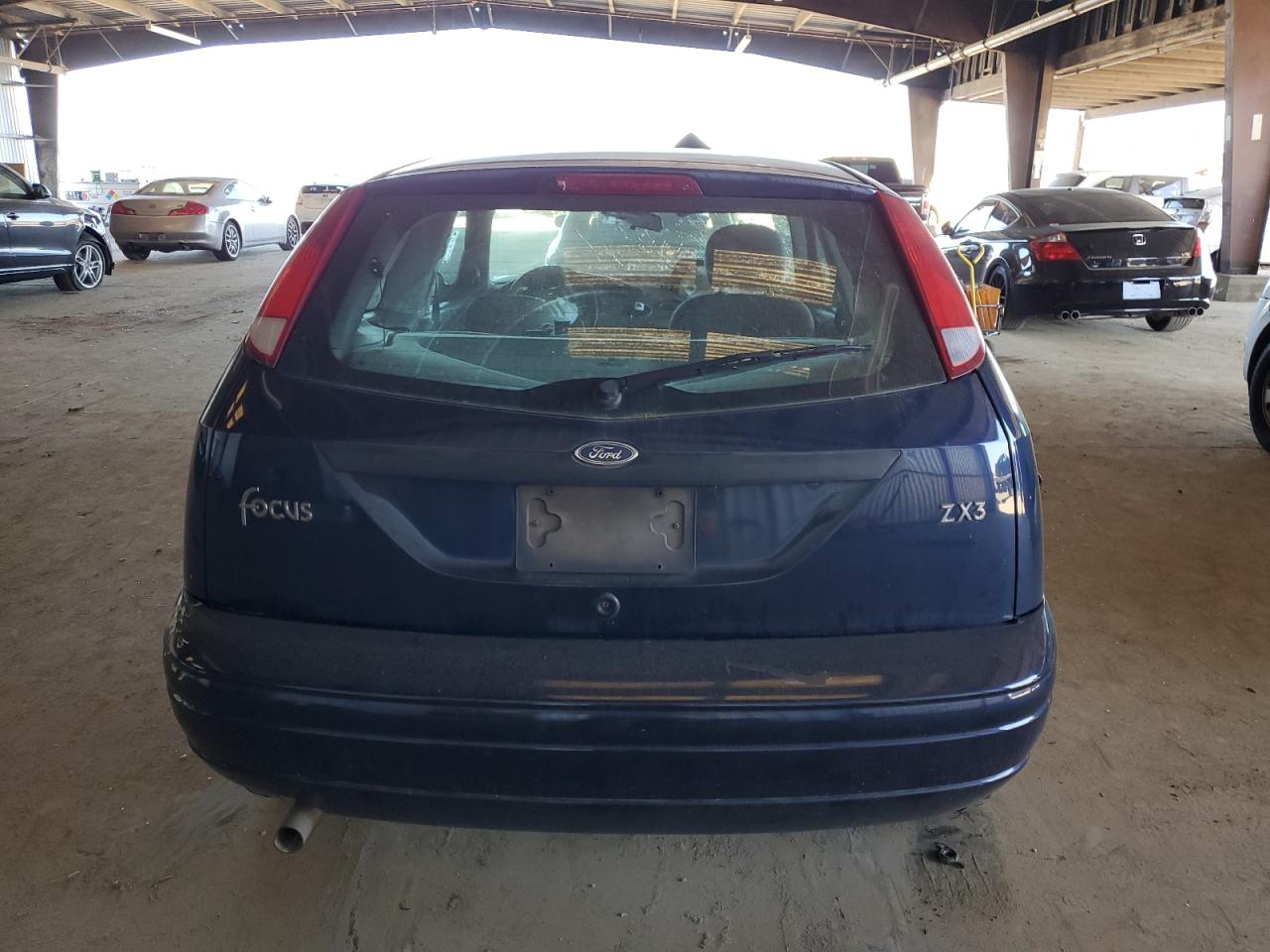2004 Ford Focus VIN 3FAFP31Z44R127138 Copart auction photo, front end damage thumbnail 6