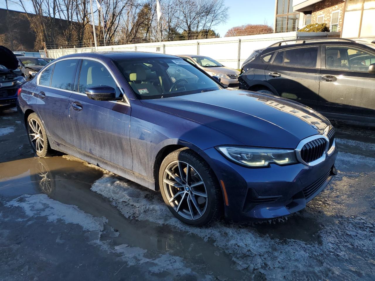 2020 BMW 3er VIN 3MW5R7J0XL8B15229 Copart auction photo, minor dent/scratches damage thumbnail 4