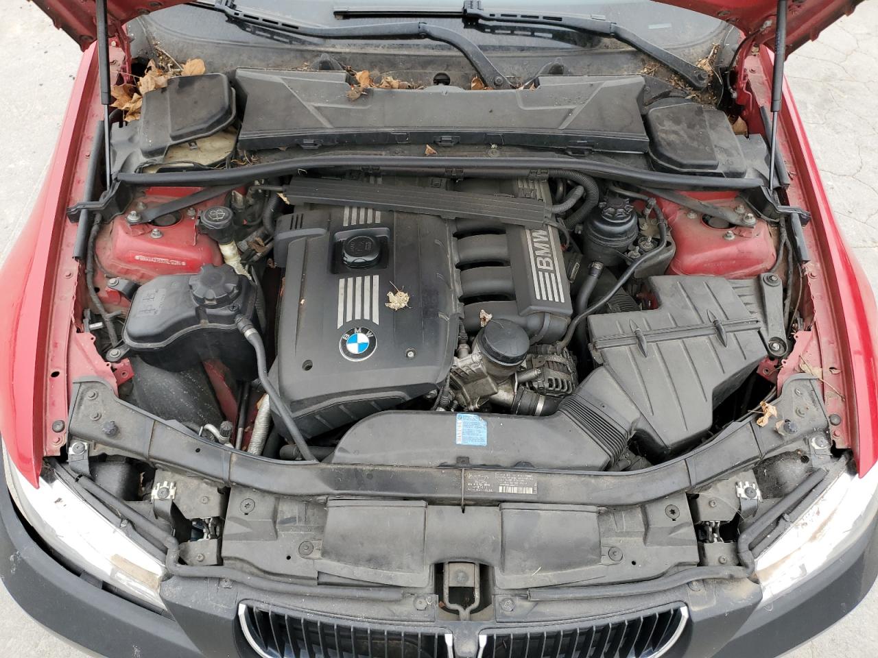 2007 BMW 3er VIN WBAVA37537NL12264 Copart auction photo, side / front end damage thumbnail 12