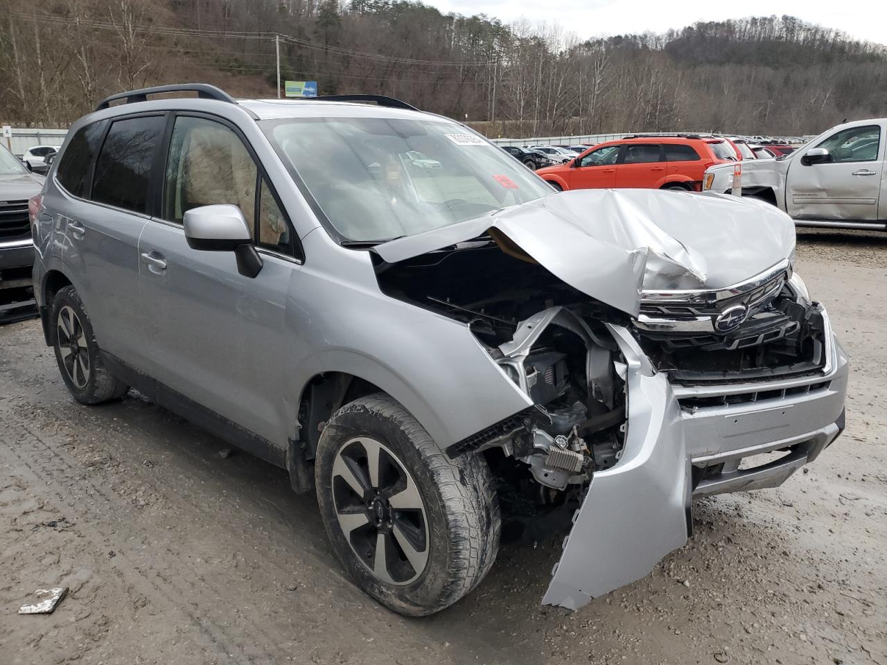 2018 Subaru Forester VIN JF2SJAJC3JH440500 Copart auction photo, front end damage thumbnail 4