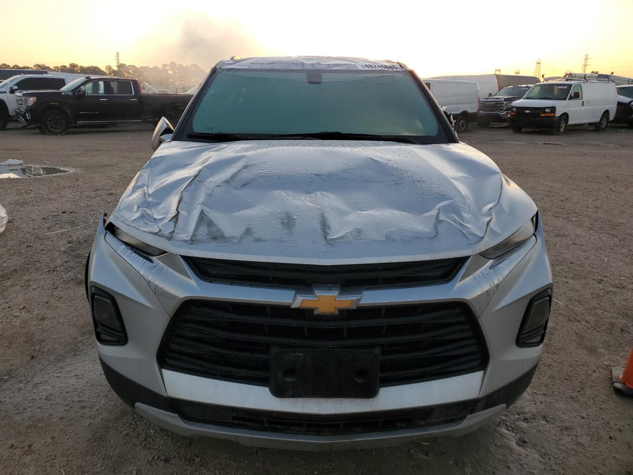 2019 Chevrolet Blazer VIN 3GNKBBRA3KS682739 Copart auction photo, rollover / minor dent/scratches damage thumbnail 5