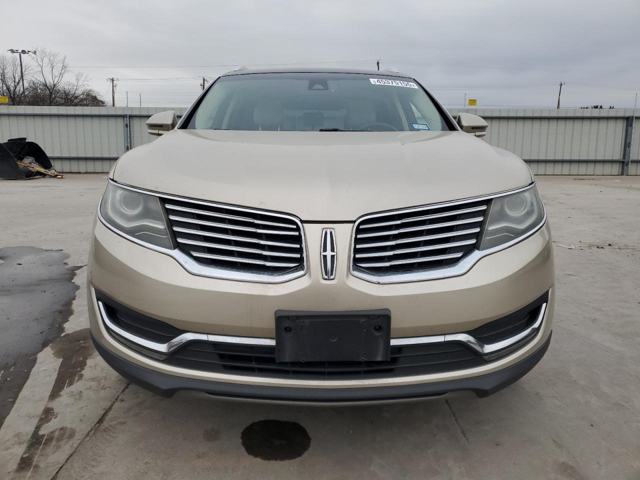 2017 Lincoln MKX VIN 2LMPJ6LRXHBL50187 Copart auction photo, minor dent/scratches damage thumbnail 5
