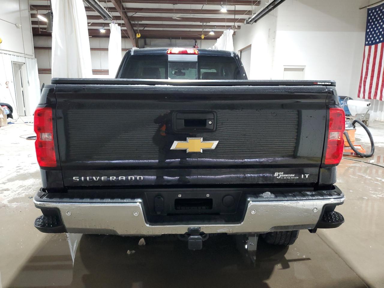 2018 Chevrolet Silverado VIN 1GCRCREC5JZ196214 Copart auction photo, side / rear end damage thumbnail 6