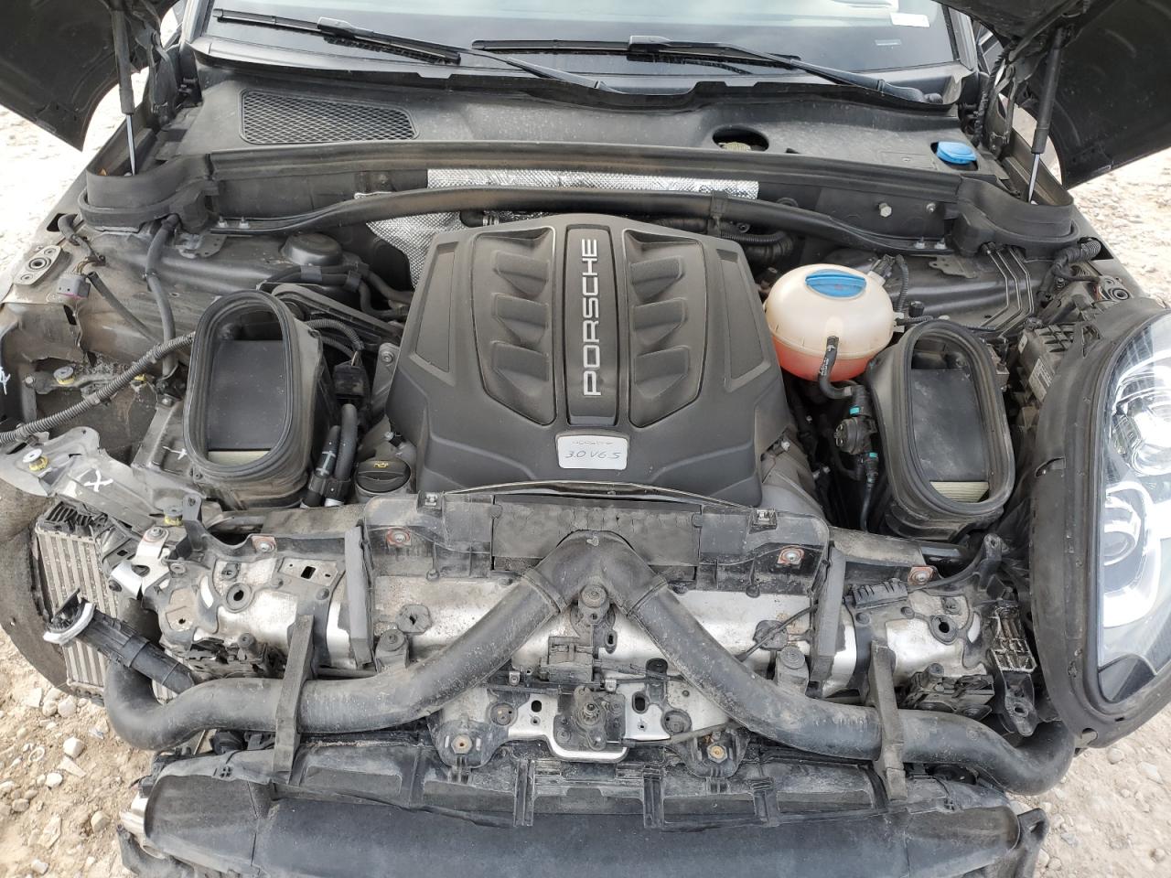 2018 Porsche Macan VIN WP1AB2A58JLB33737 Copart auction photo, front end damage thumbnail 11