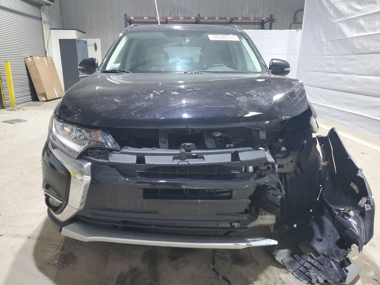 2016 Mitsubishi Outlander VIN JA4AZ3A37GZ024980 Copart auction photo, front end / minor dent/scratches damage thumbnail 5