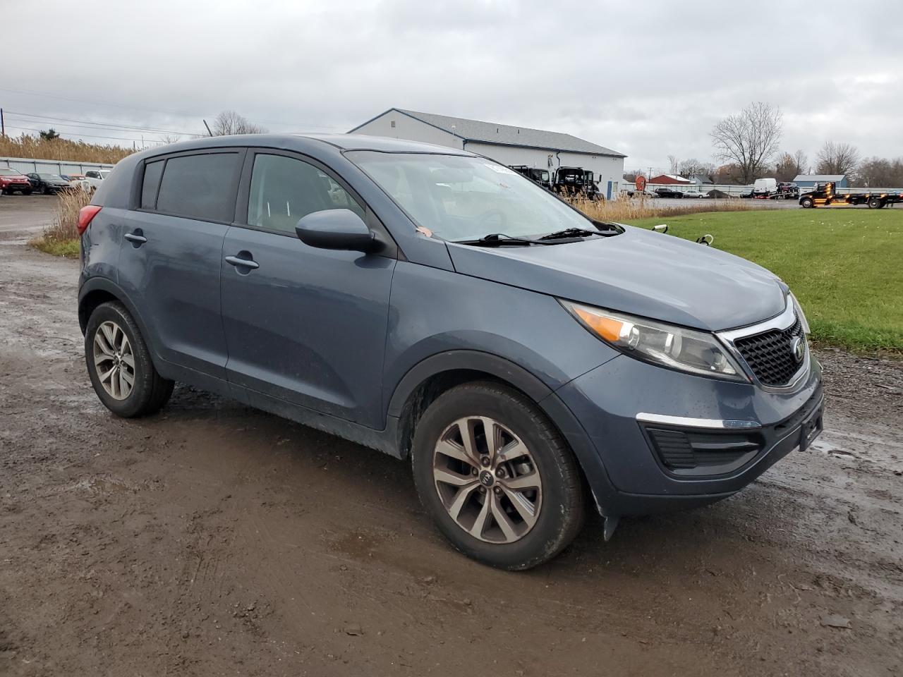 2015 KIA Sportage VIN KNDPB3AC1F7787253 Copart auction photo, front end damage thumbnail 4