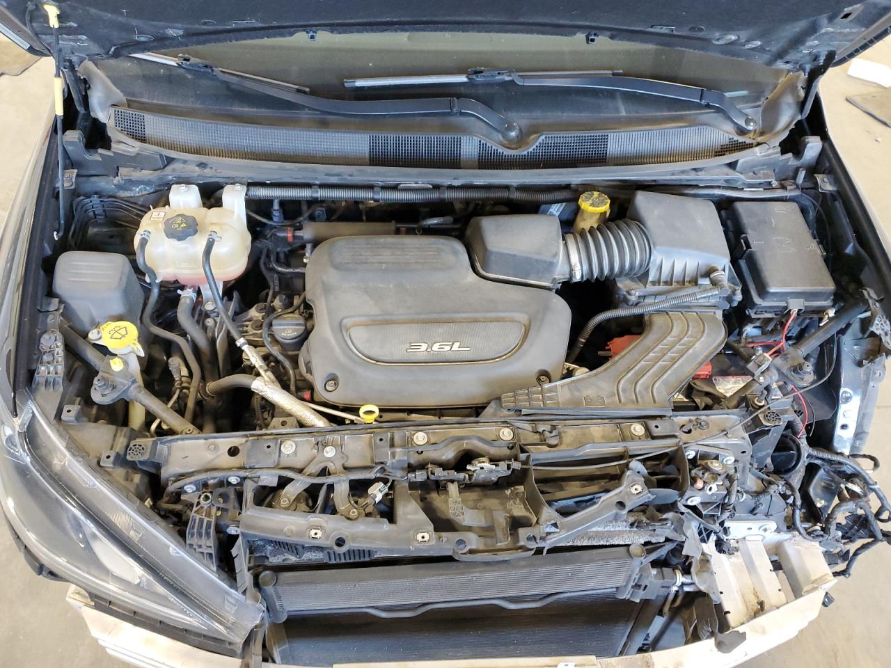2017 Chrysler Pacifica VIN 2C4RC1BG5HR785003 Copart auction photo, front end / side damage thumbnail 12