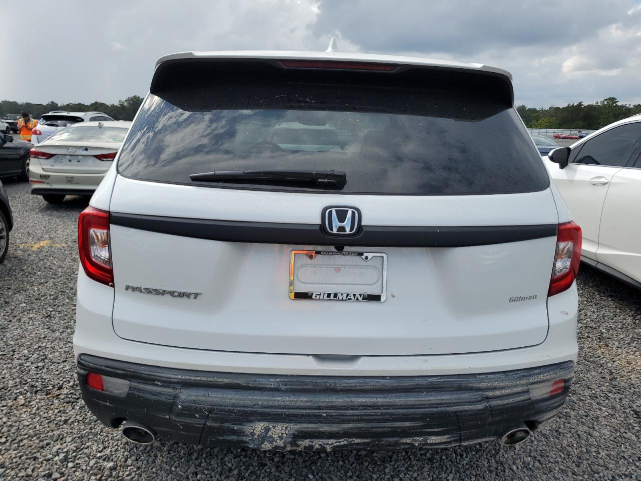 2021 Honda Passport VIN 5FNYF7H53MB008417 Copart auction photo, water/flood damage thumbnail 6