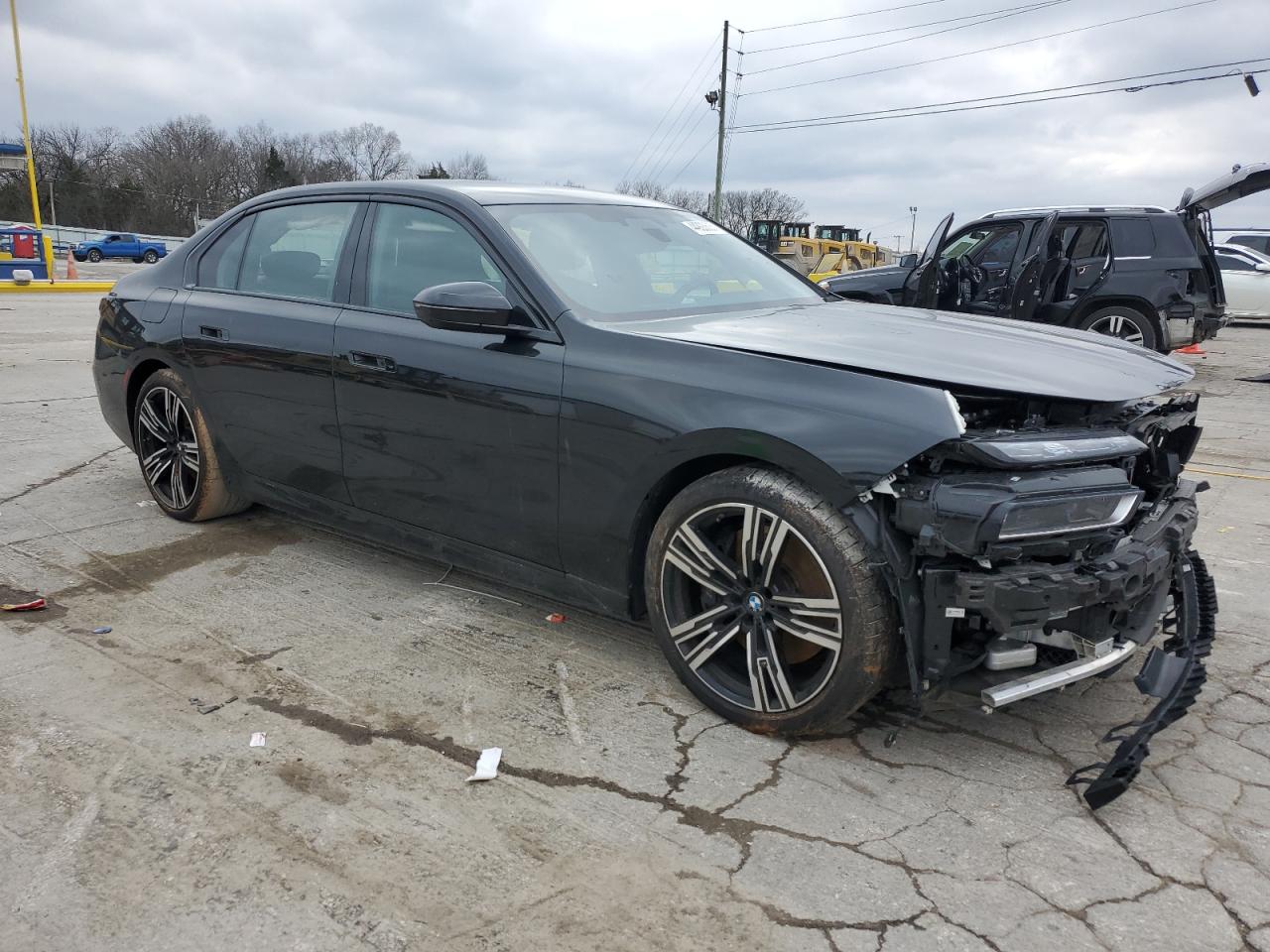 2023 BMW 7er VIN WBA23EH06PCM24760 Copart auction photo, front end damage thumbnail 4