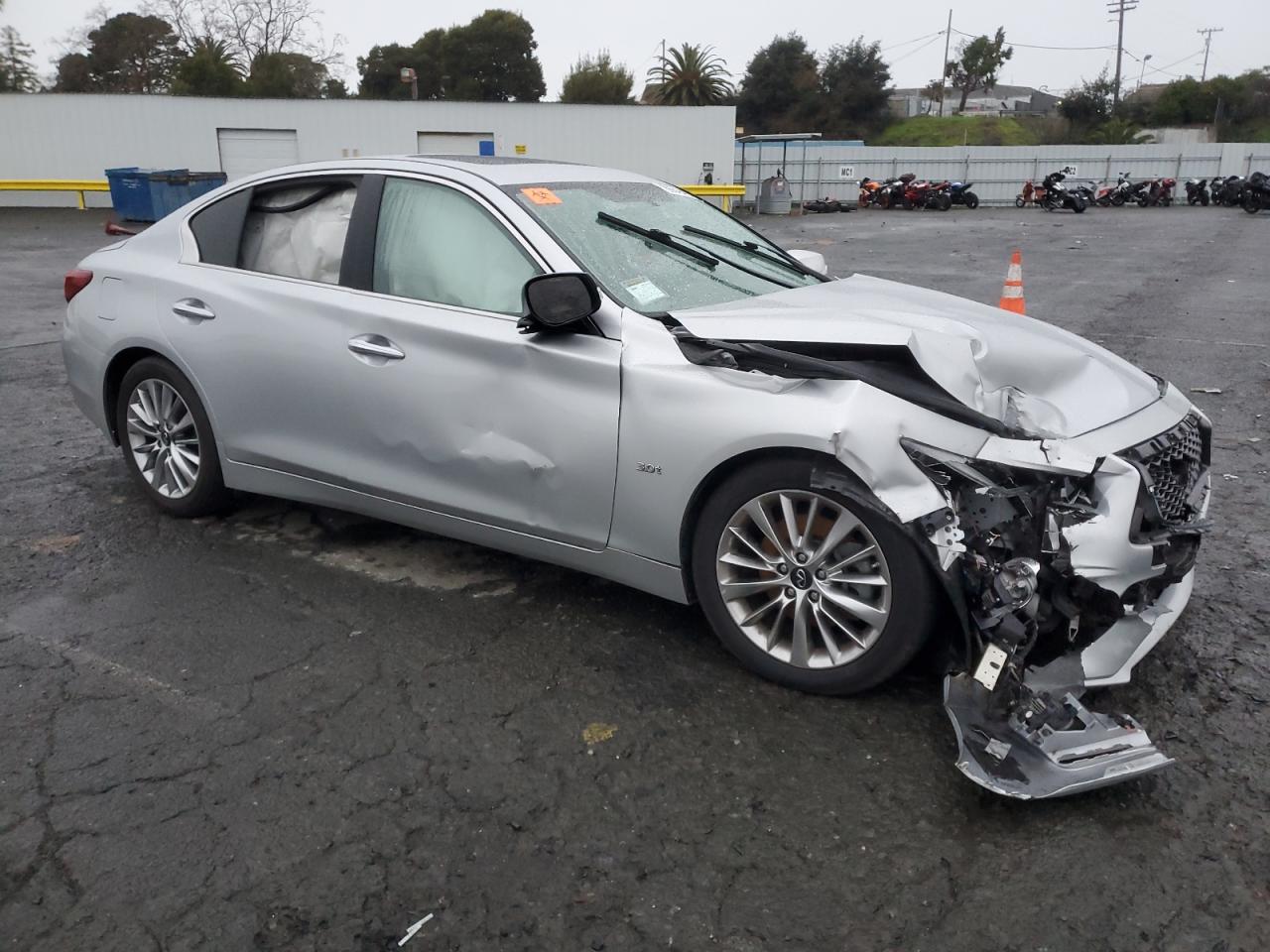 2020 Infiniti Q50 VIN JN1EV7AP5LM208175 Copart auction photo, biohazard/chemical / all over damage thumbnail 4