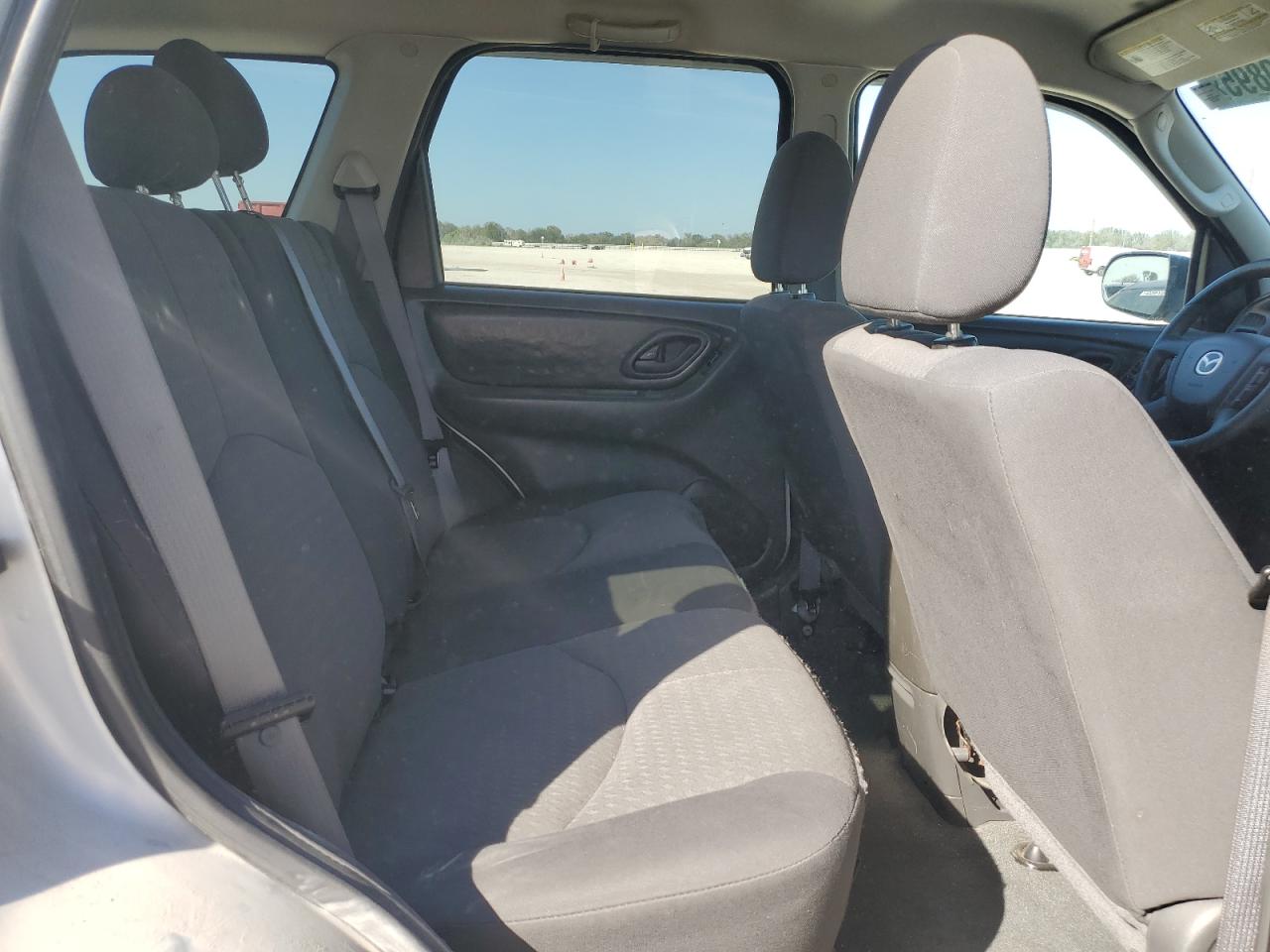 2006 Mazda Tribute VIN 4F2YZ02ZX6KM19118 Copart auction photo, front end damage thumbnail 11
