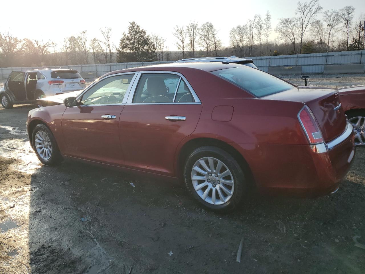 2012 Chrysler 300 VIN 2C3CCAAG9CH139036 Copart auction photo, front end damage thumbnail 2