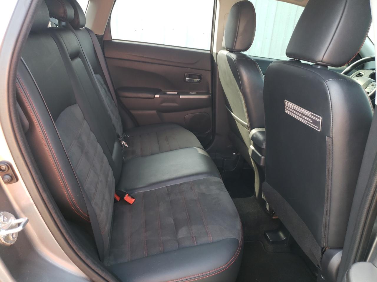 2018 Mitsubishi Outlander VIN JA4AR3AW4JU020271 Copart auction photo, normal wear damage thumbnail 11