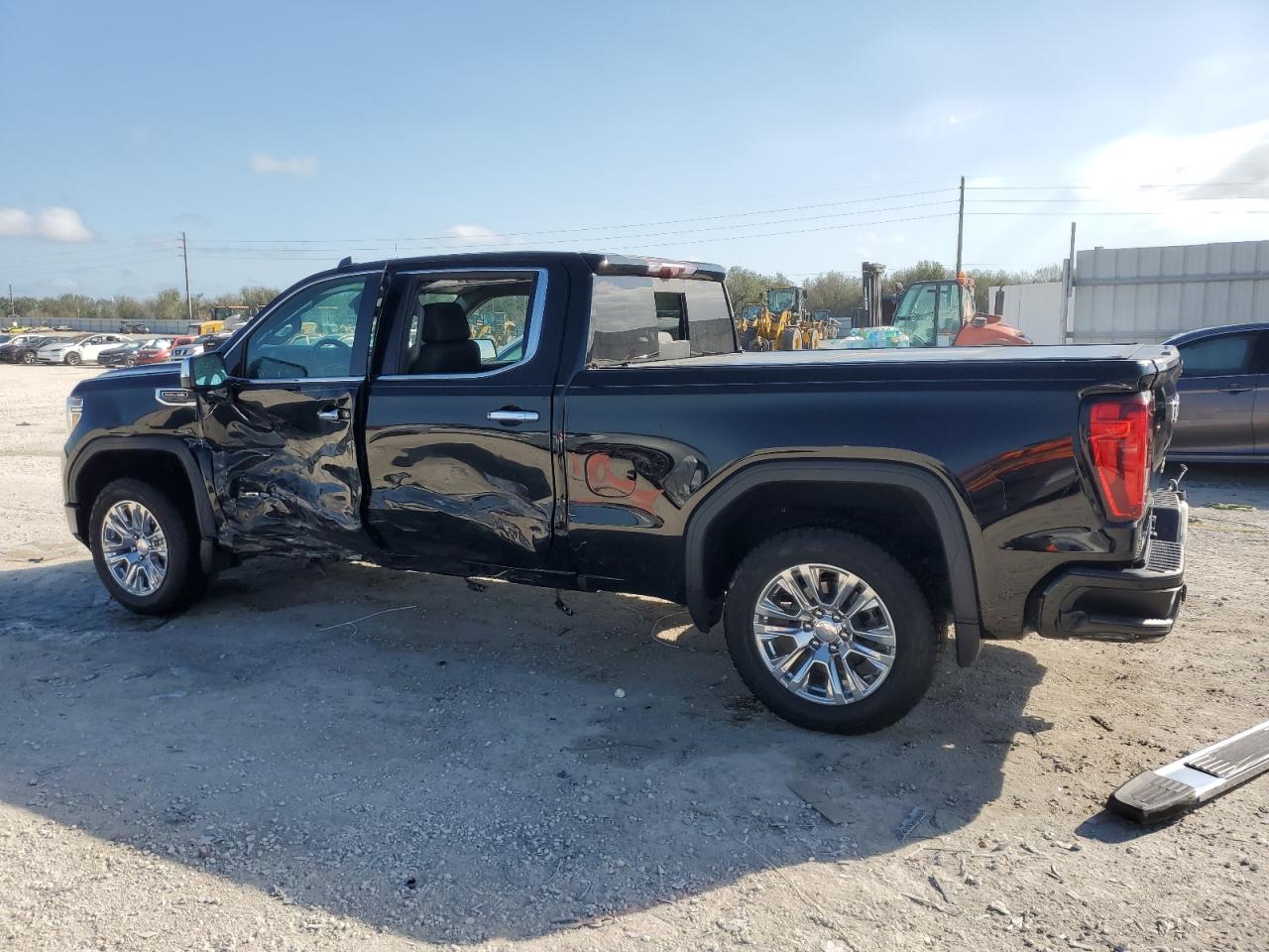 2021 GMC Sierra VIN 3GTU9FEL0MG318621 Copart auction photo, side damage thumbnail 2