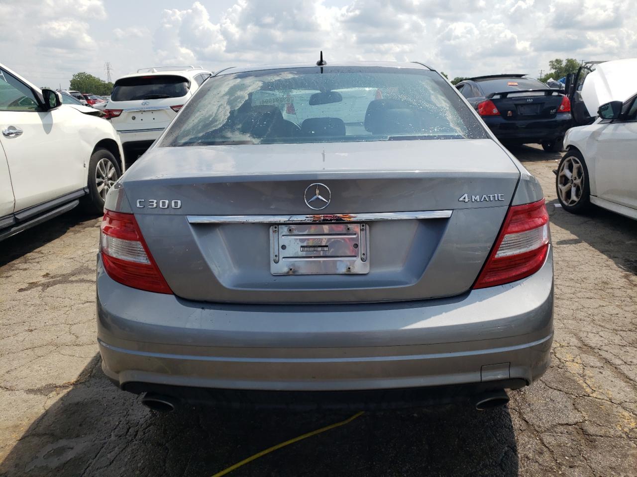 2010 Mercedes-Benz C-klasse VIN WDDGF8BB9AR107951 Copart auction photo, side damage thumbnail 6