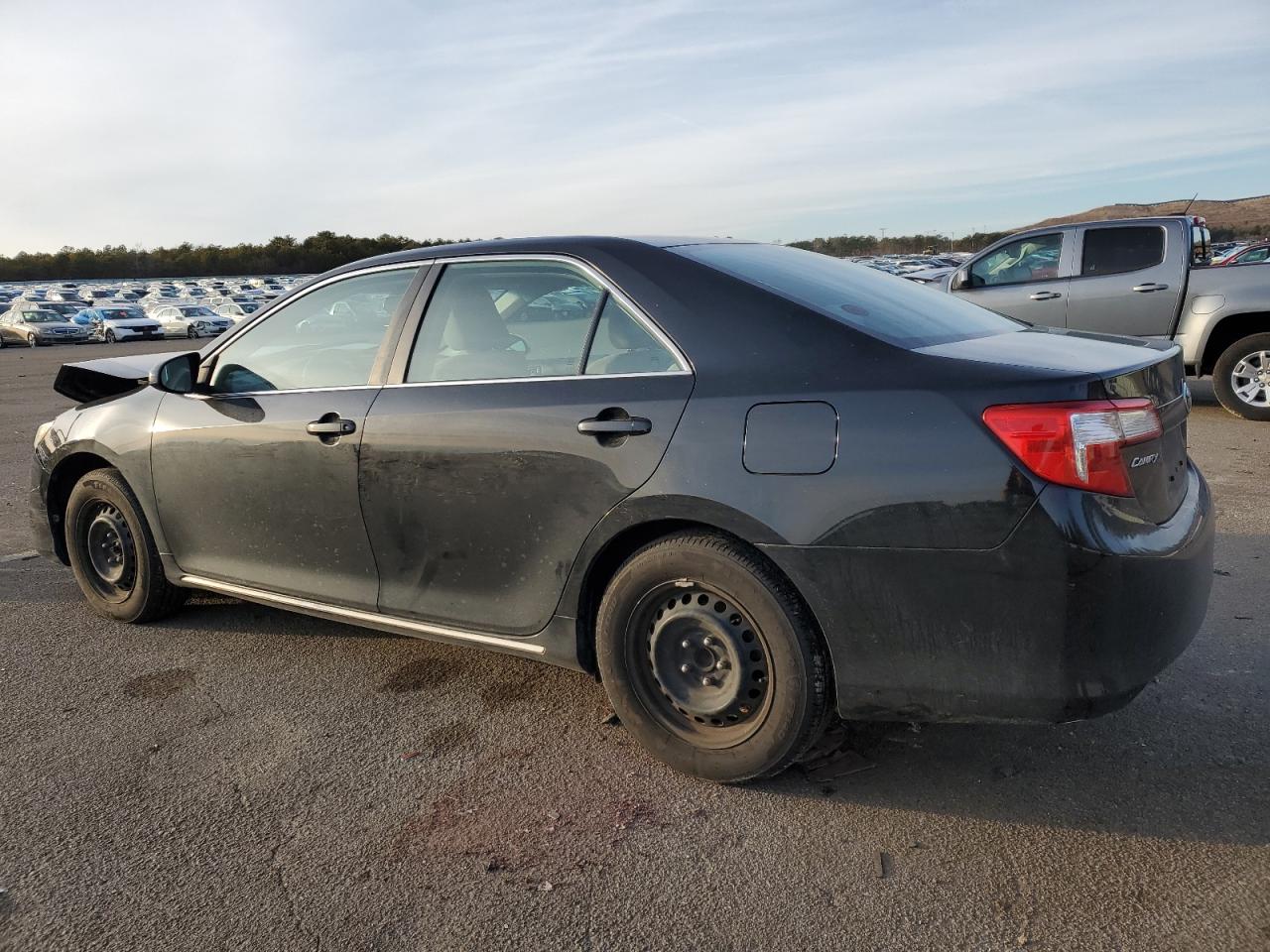 2013 Toyota Camry VIN 4T4BF1FKXDR303180 Copart auction photo, front end / minor dent/scratches damage thumbnail 2