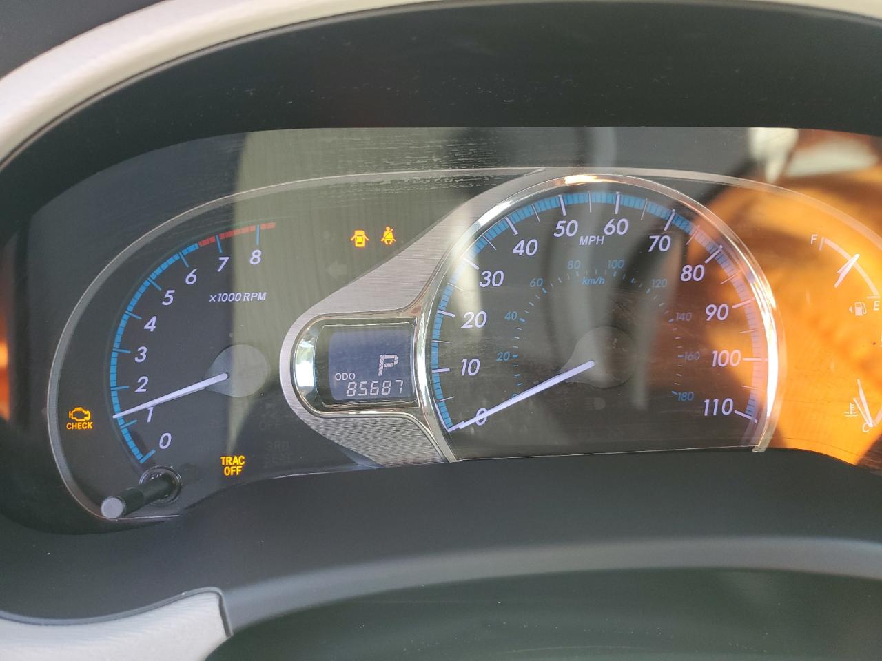 2014 Toyota Sienna VIN 5TDYK3DC5ES416407 Copart auction photo, frame damage / mechanical damage thumbnail 9