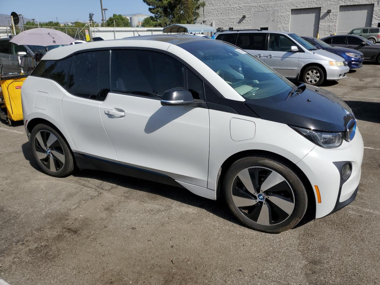 2015 BMW i3 VIN WBY1Z4C54FV501640 Copart auction photo, minor dent/scratches damage thumbnail 4