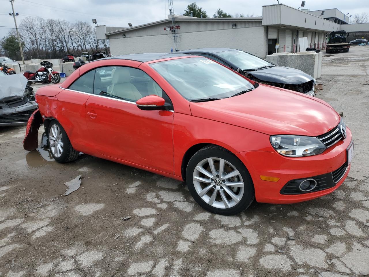 2016 Volkswagen Eos VIN WVWBW8AHXGV000837 Copart auction photo, rear end / mechanical damage thumbnail 4