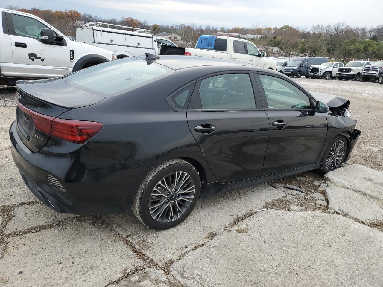 2024 KIA Forte VIN 3KPF54AD4RE788998 Copart auction photo, front end damage thumbnail 3