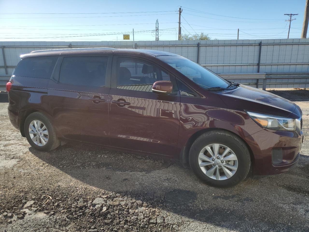2016 KIA Sedona VIN KNDMB5C15G6216382 Copart auction photo, side / minor dent/scratches damage thumbnail 4