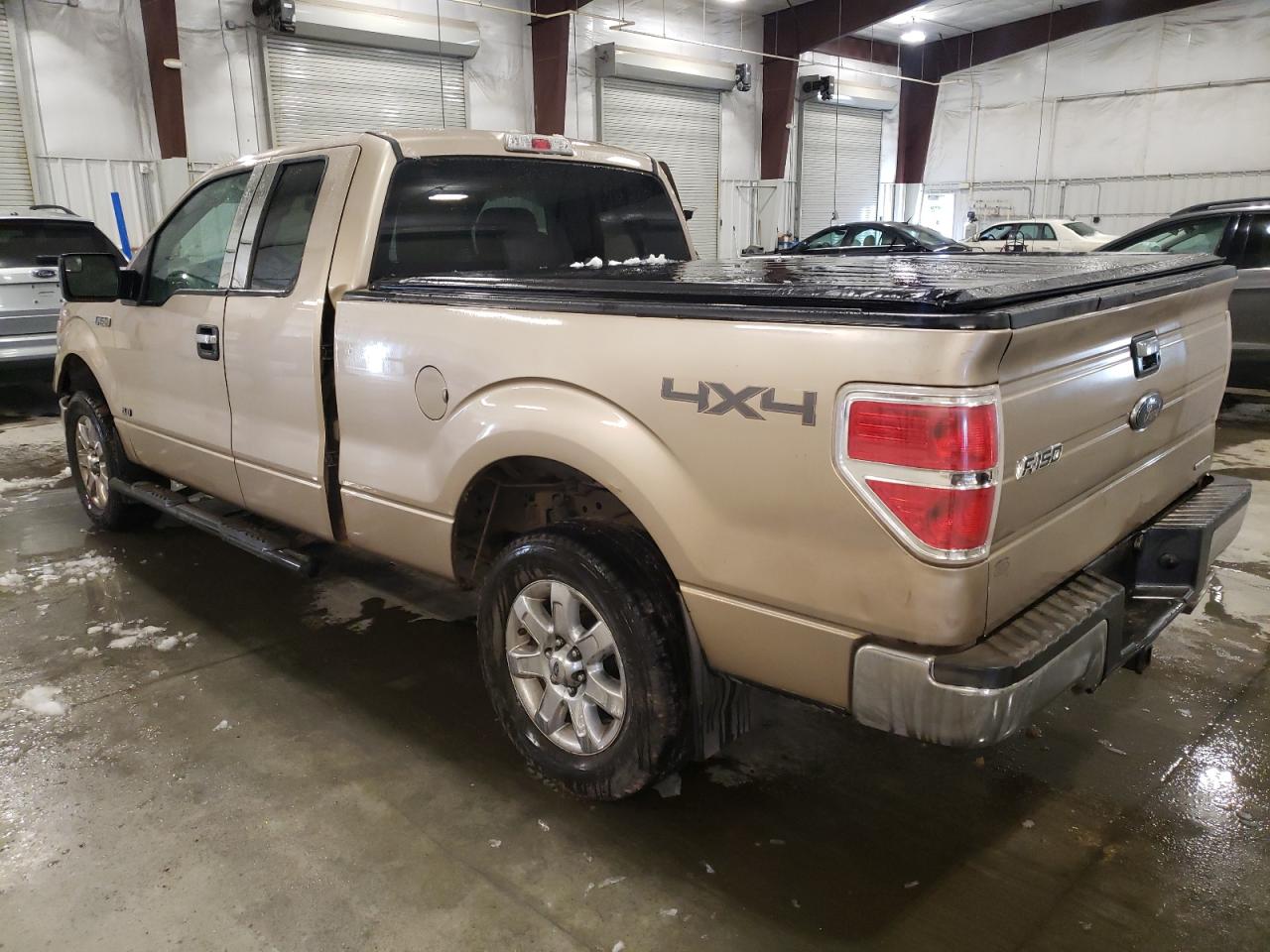 2014 Ford F-150 VIN 1FTFX1EF4EKF47406 Copart auction photo, side / rear end damage thumbnail 2