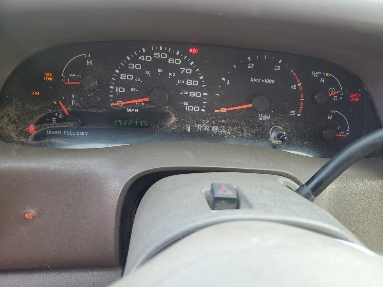 2002 Ford F250 VIN 1FTNW21F32EA48133 Copart auction photo, front end damage thumbnail 9