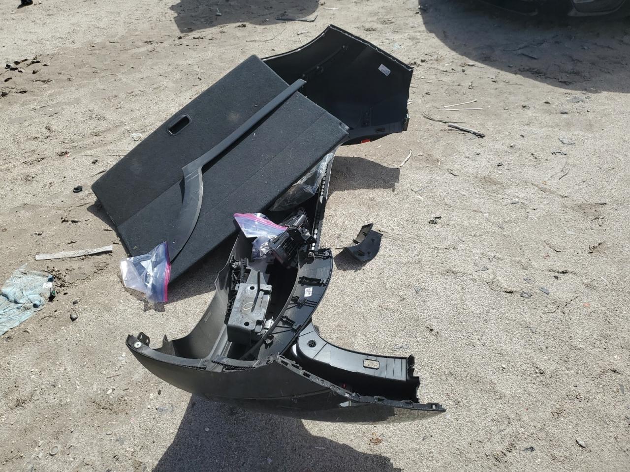 2019 Hyundai Tucson VIN KM8J23A43KU868826 Copart auction photo, side / rear end damage thumbnail 13