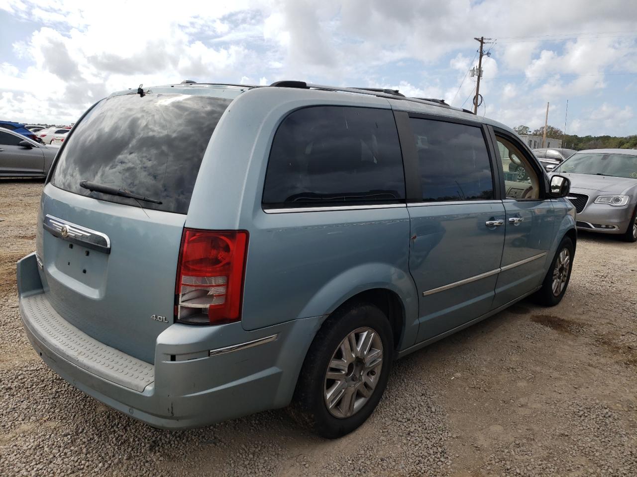 2008 Chrysler Town & Country VIN 2A8HR64X08R132270 Copart auction photo, minor dent/scratches damage thumbnail 3