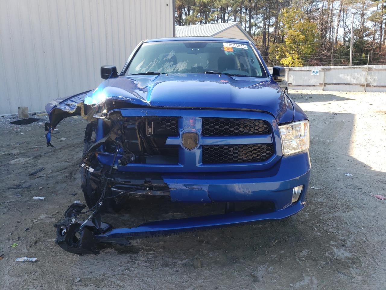 2017 RAM 1500 VIN 1C6RR7FT4HS636032 Copart auction photo, front end / minor dent/scratches damage thumbnail 5