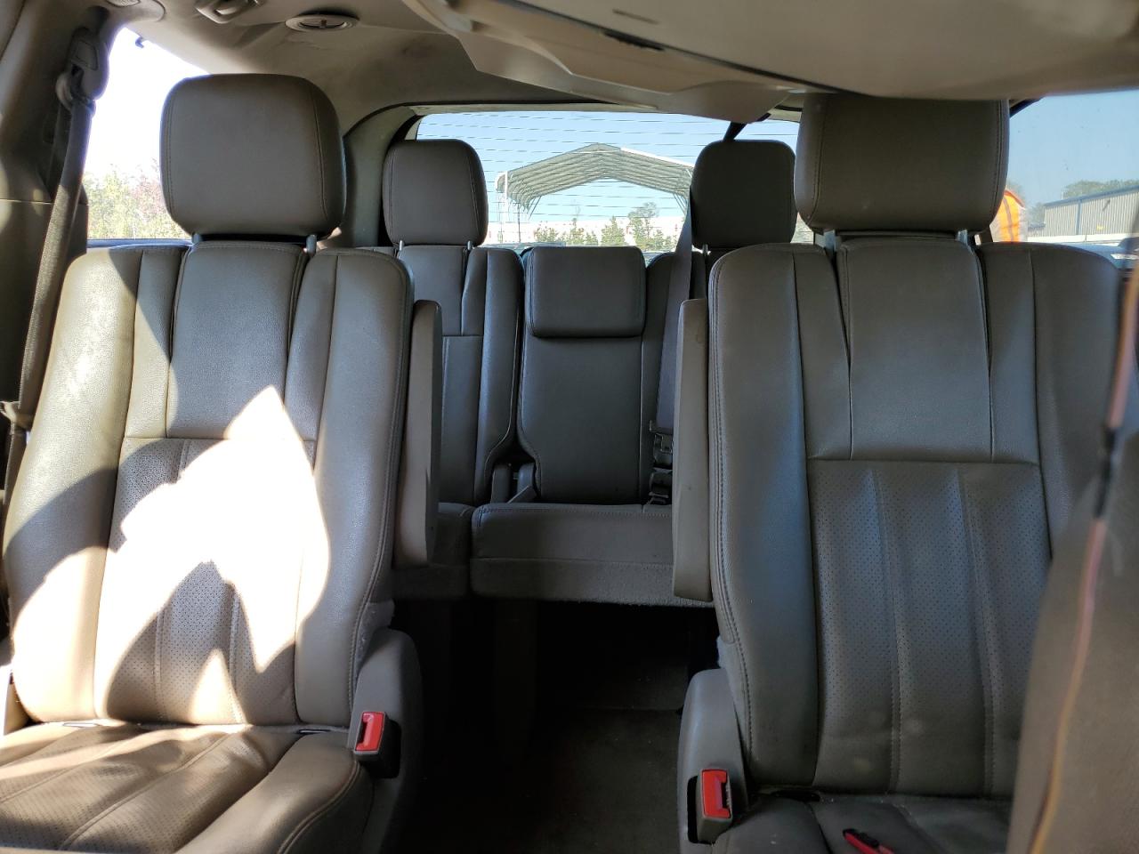 2013 Chrysler Town & Country VIN 2C4RC1CG4DR667937 Copart auction photo, top/roof damage thumbnail 10
