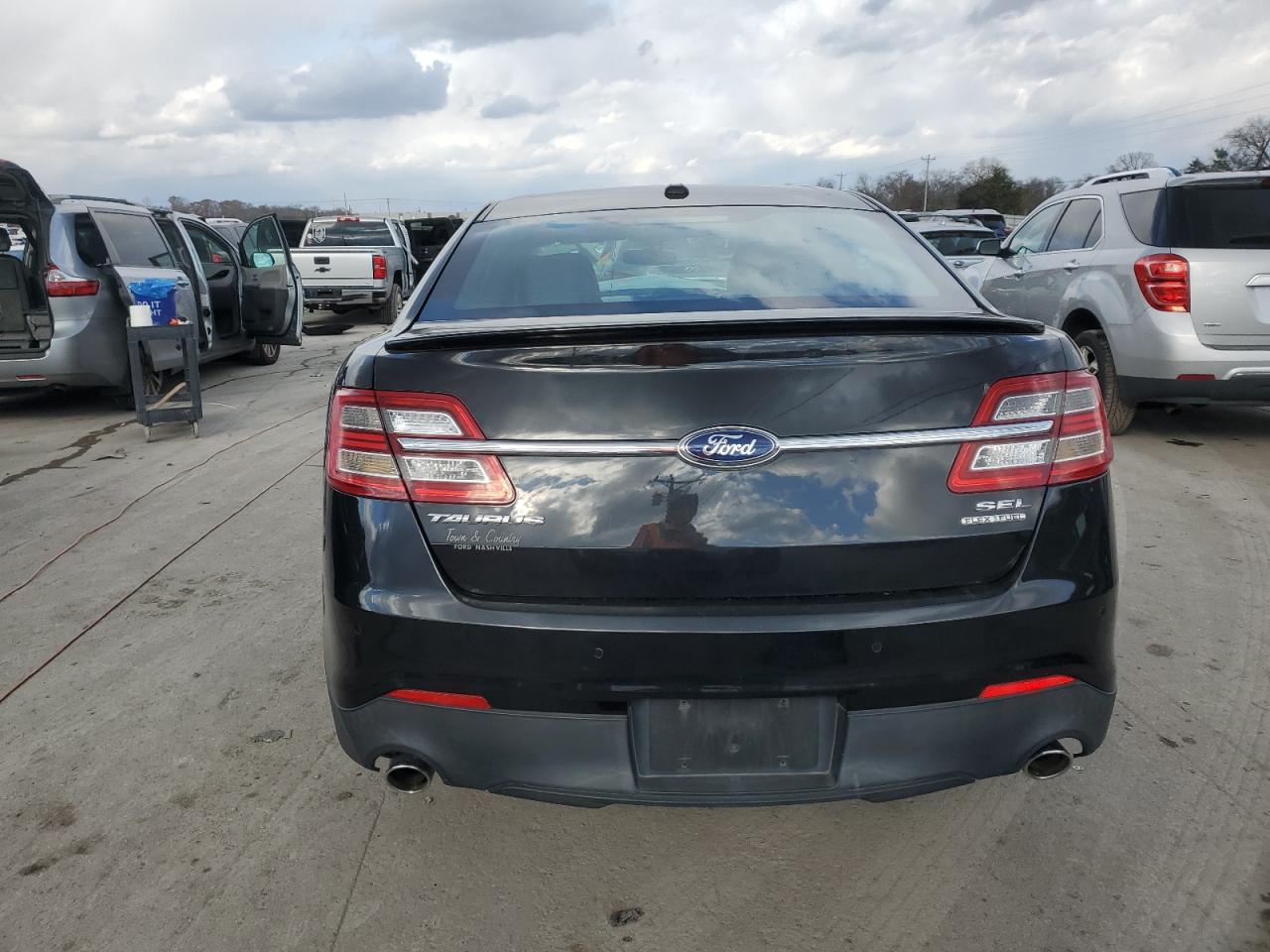 2013 Ford Taurus VIN 1FAHP2E87DG220182 Copart auction photo, front end damage thumbnail 6