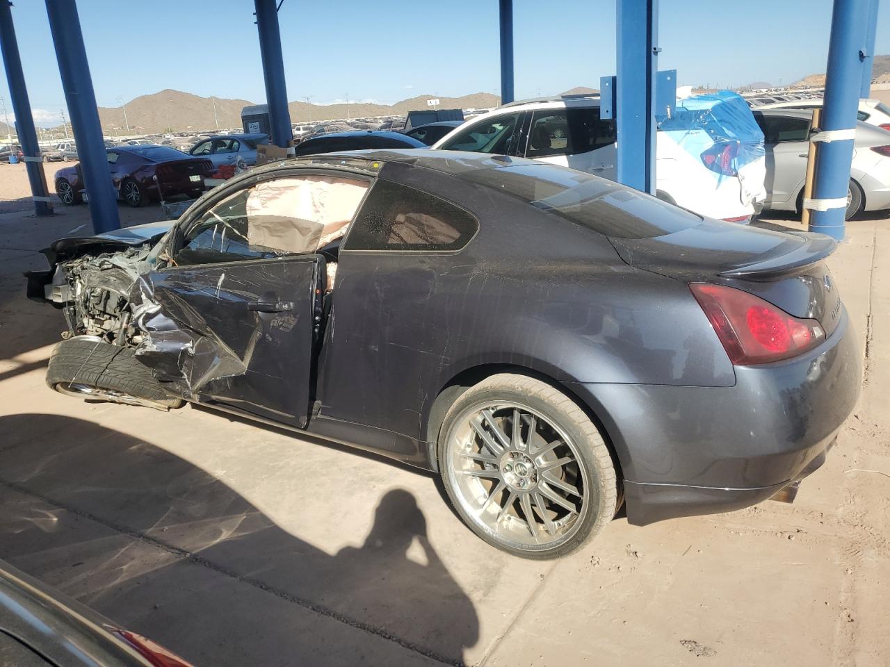 2008 Infiniti G VIN JNKCV64E18M123591 Copart auction photo, front end / side damage thumbnail 2