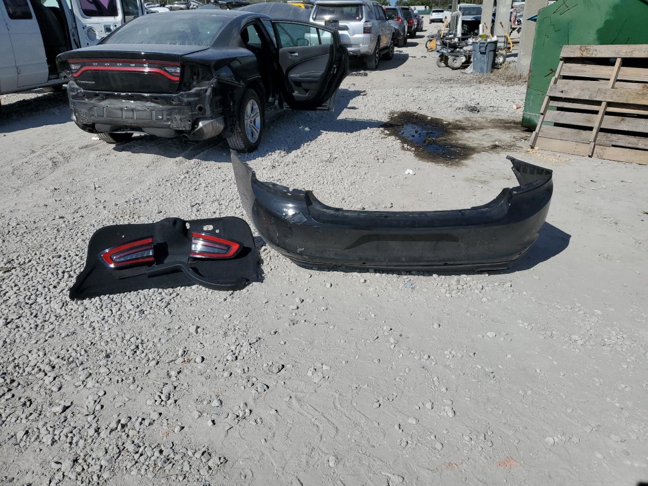 2016 Dodge Charger VIN 2C3CDXBG3GH160498 Copart auction photo, rear end / minor dent/scratches damage thumbnail 12
