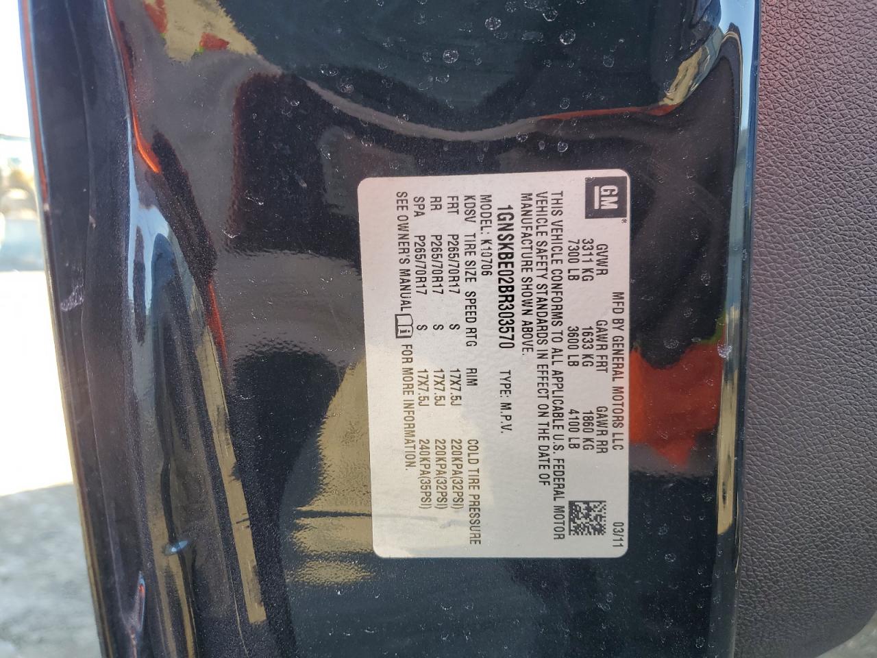 2011 Chevrolet Tahoe VIN 1GNSKBE02BR303570 Copart auction photo, front end damage thumbnail 15
