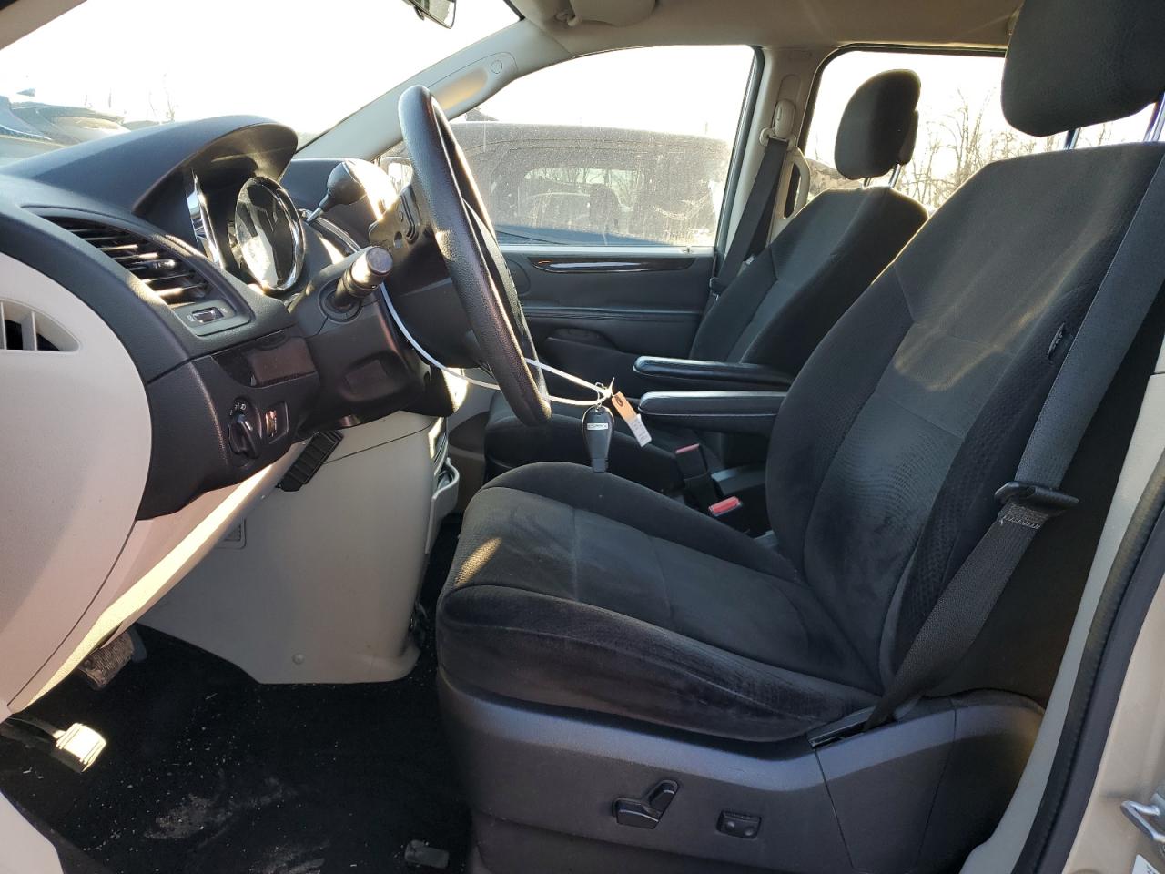 2013 Dodge Caravan VIN 2C4RDGBG3DR656218 Copart auction photo, rear end damage thumbnail 7