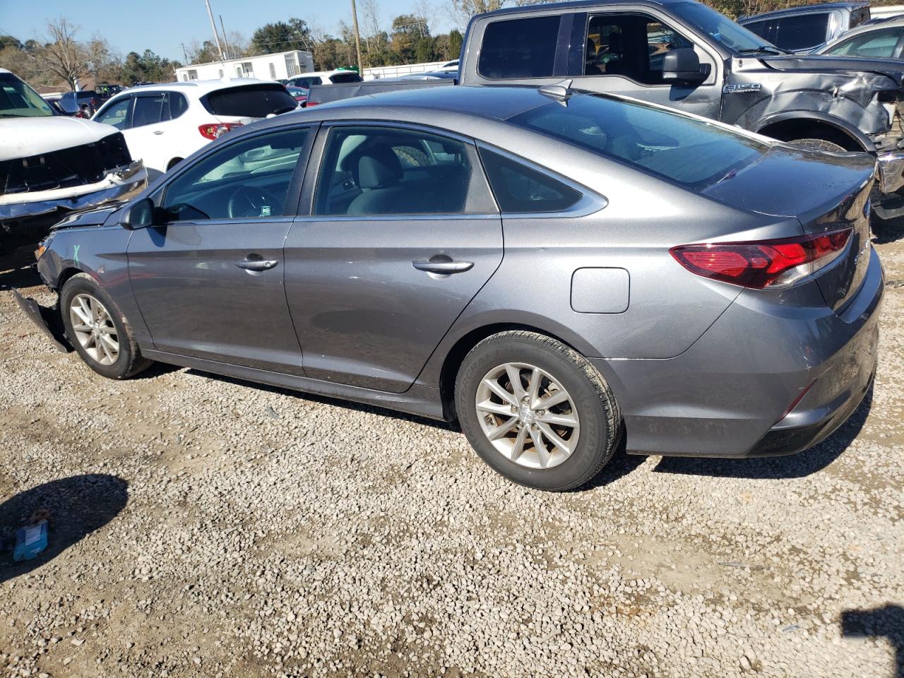 2019 Hyundai Sonata VIN 5NPE24AF1KH772121 Copart auction photo, front end damage thumbnail 2
