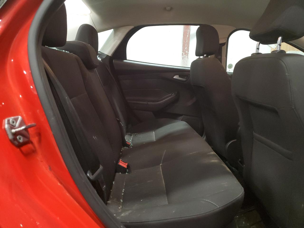 2016 Ford Focus VIN 1FADP3F26GL248050 Copart auction photo, rear end / minor dent/scratches damage thumbnail 10