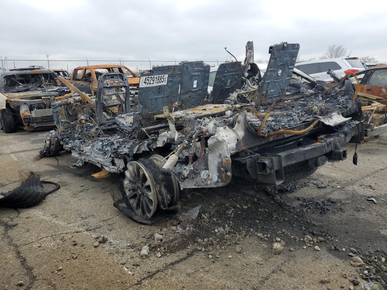 2019 Ford Expedition VIN 1FMJU1JT4KEA46598 Copart auction photo, burn damage thumbnail 2