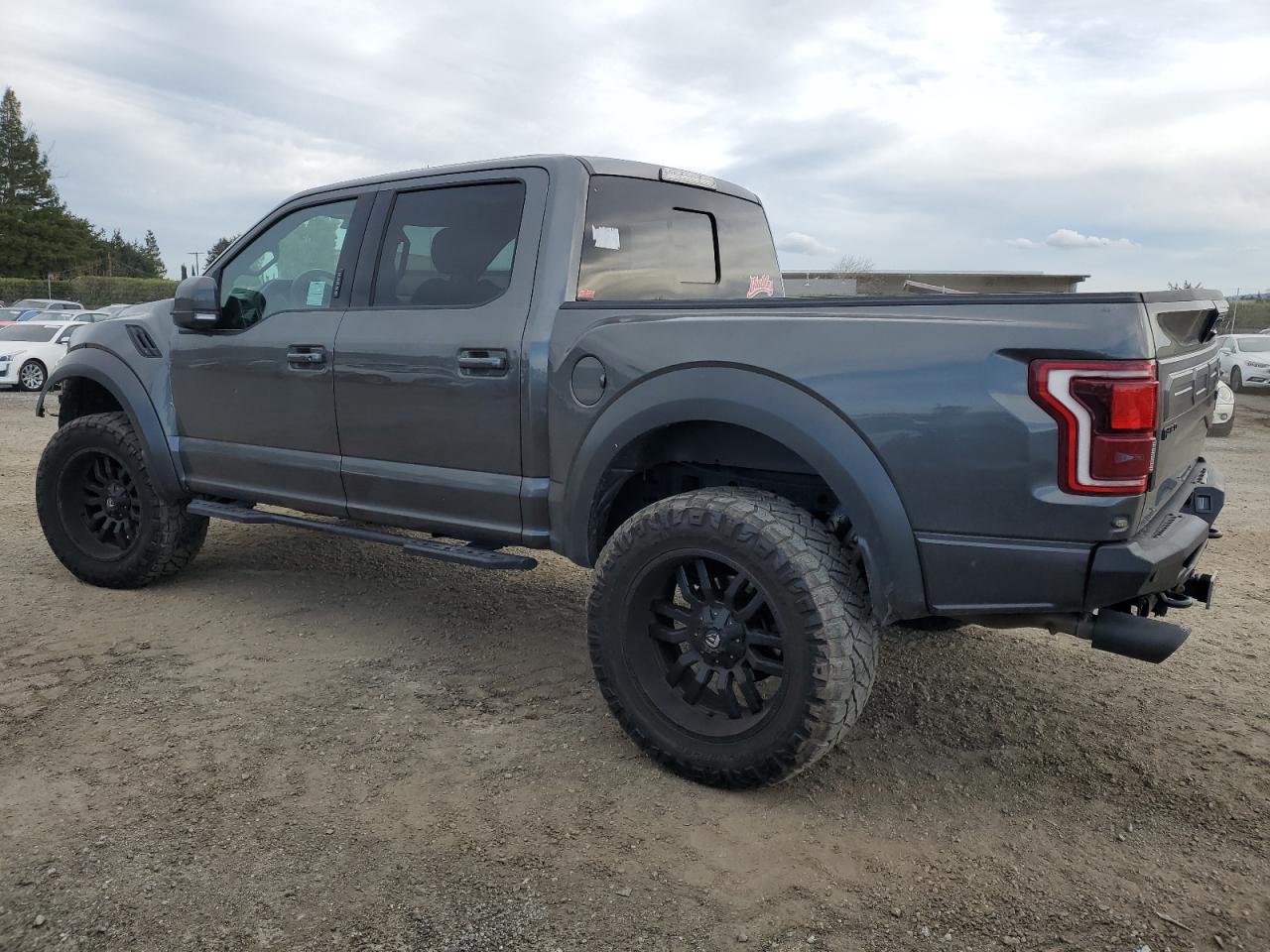 2018 Ford F-150 VIN 1FTFW1RG2JFC78976 Copart auction photo, front end / side damage thumbnail 2
